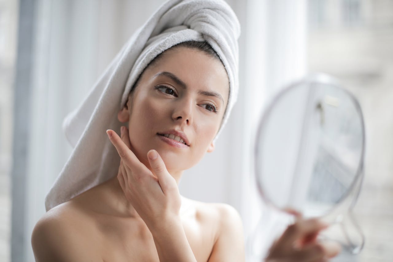 Best Time to Take Collagen: Guide to Optimizing Your Skincare Routine